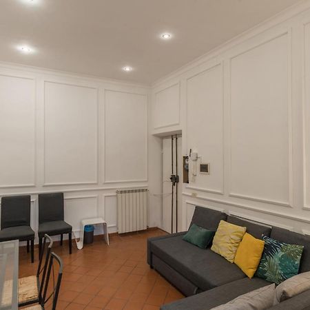 Joivy Trevi Fountain'S Relais Apartment Rome Bagian luar foto