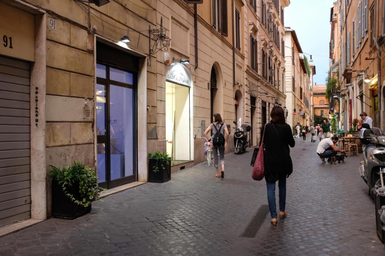 Joivy Trevi Fountain'S Relais Apartment Rome Bagian luar foto