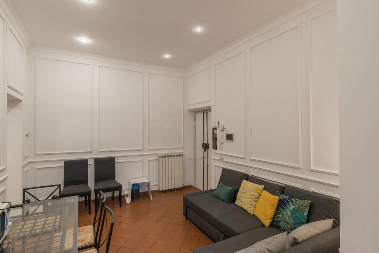 Joivy Trevi Fountain'S Relais Apartment Rome Bagian luar foto