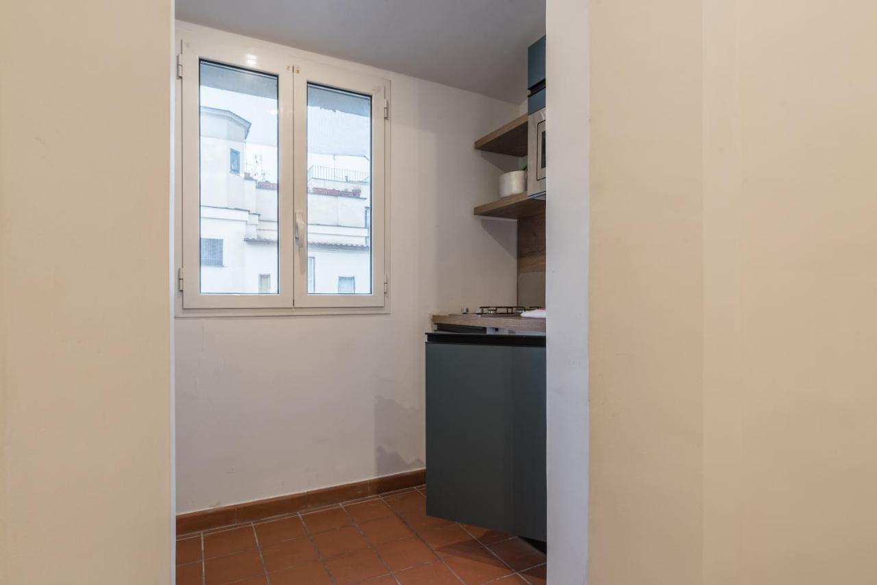 Joivy Trevi Fountain'S Relais Apartment Rome Bagian luar foto